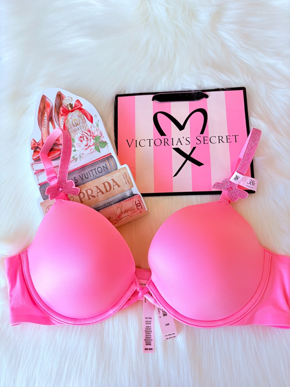 🩷🩷Victoria’s secret shine strap bra (38B)🩷🩷
